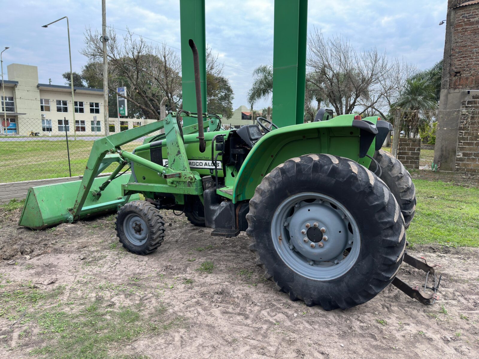 Tractor
