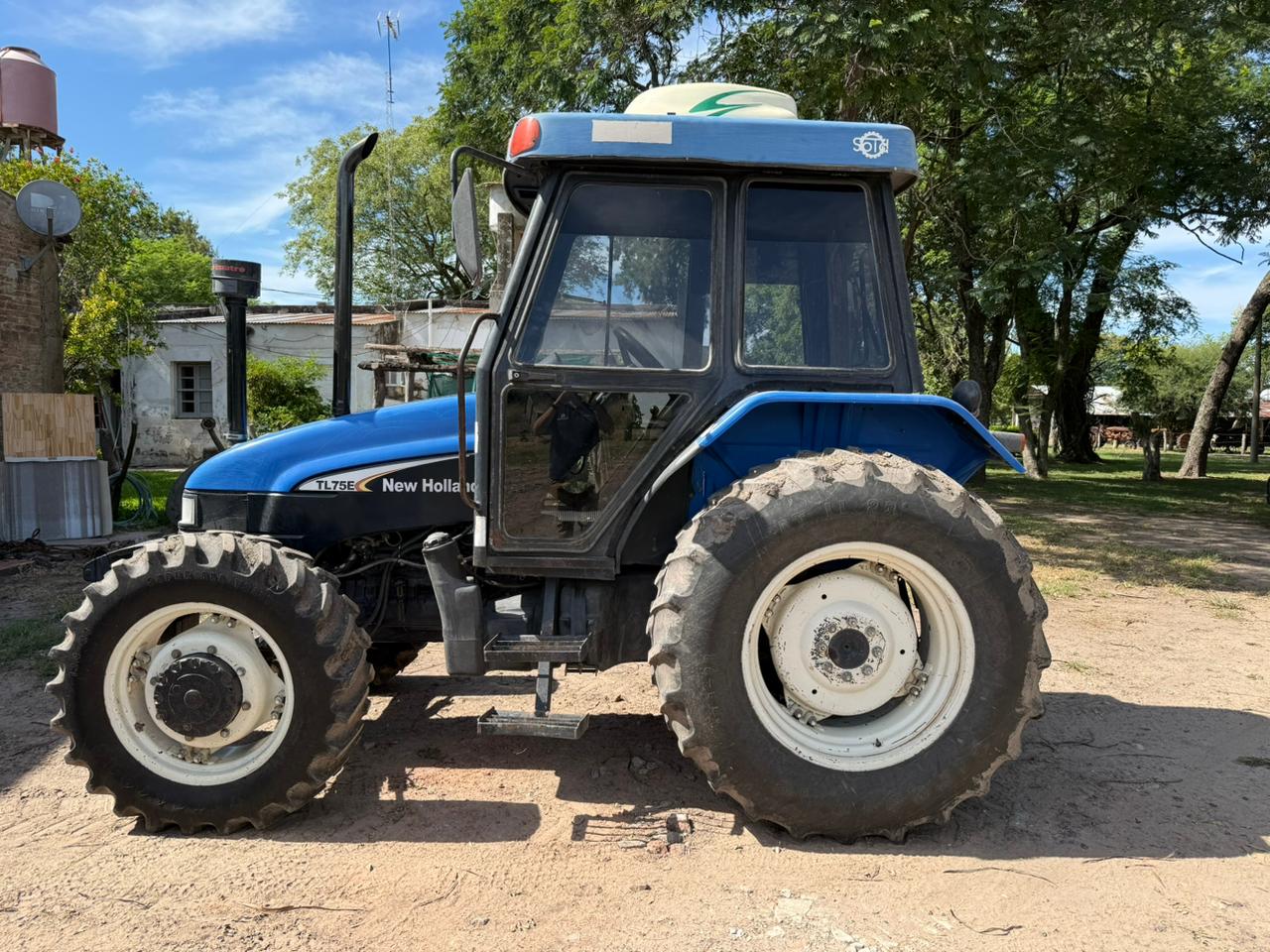 Tractor