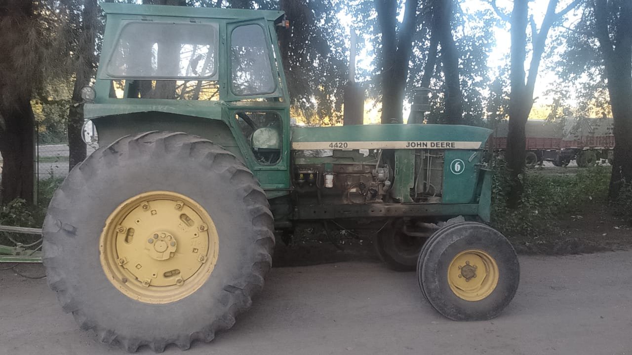 Tractor