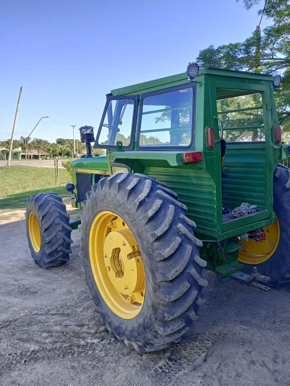 Tractor